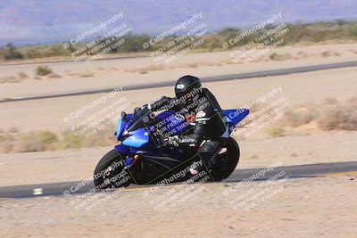 media/Dec-10-2023-SoCal Trackdays (Sun) [[0ce70f5433]]/Turn 9 Inside Set 1 (1115am)/